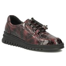 Women's leather half-notes on a wedge, lacquered crocodile burgundy Filippo DP8102