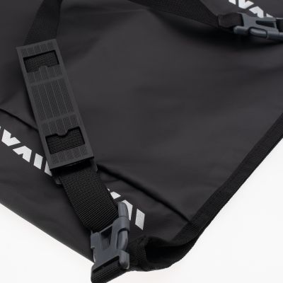 4. SAXON bag
