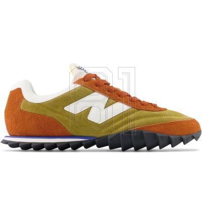 6. New Balance M URC30ND shoes