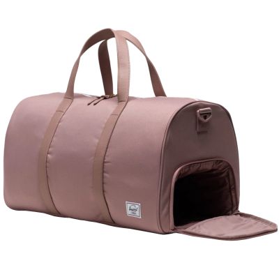 2. Herschel Novel Duffle 11396-02077 Pink One size