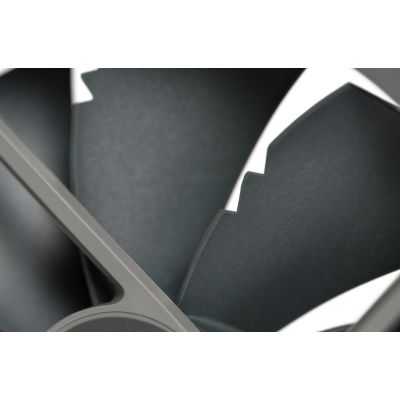 5. NOCTUA redux fan 140mm PWM 350 - 1200 RPM