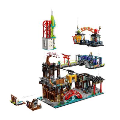 5. LEGO 71799 Ninjago - Ninjago Town Square