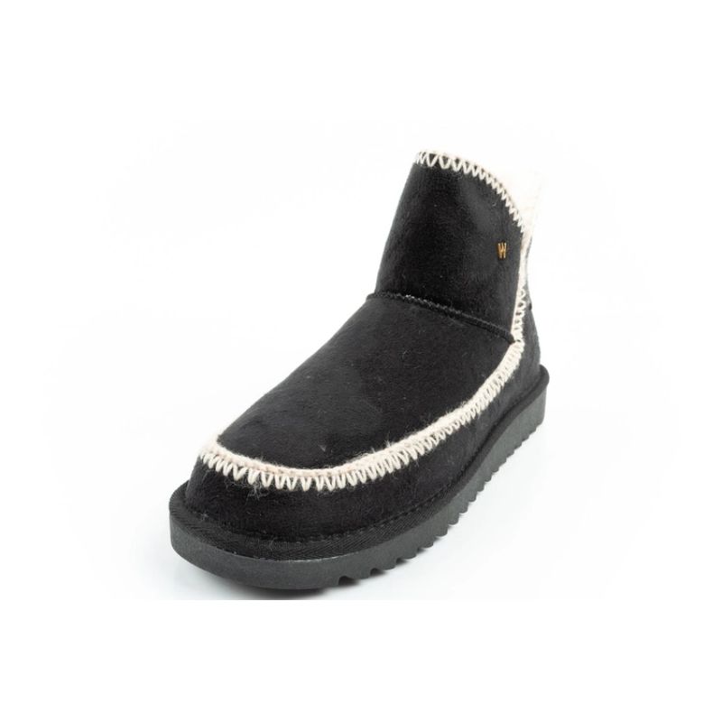 3. Wrangler Elsa winter boots ankle boots insulated comfortable fashionable black