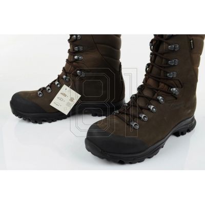 9. Aku Riserva GORE-TEX M 9032050 shoes