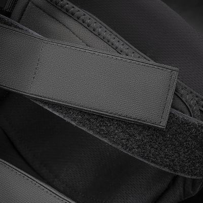 7. Rockbros 19230003001 knee pads - black