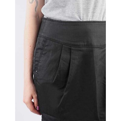 4. Guess Los Angeles W14D29DRM00-SICRN skirt