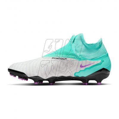 2. Nike Phantom GX Pro Dynamic Fit FG DD9465-300 shoes