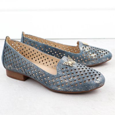 6. Women's openwork low-heeled shoes, blue M.Daszyński SA222-3