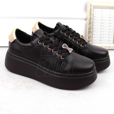 5. Vinceza W JAN313 black leather platform shoes