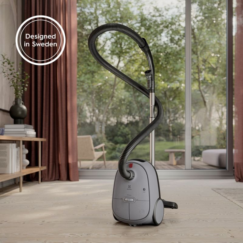 4. ELECTROLUX EB61A5UG vacuum cleaner