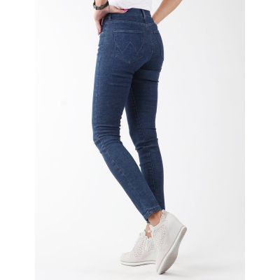 2. Wrangler Blue Star W W27HKY93C jeans