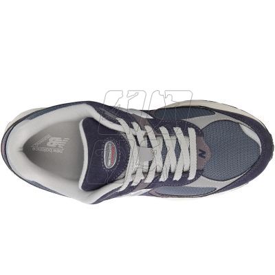 3. New Balance M M2002RSF sports shoes