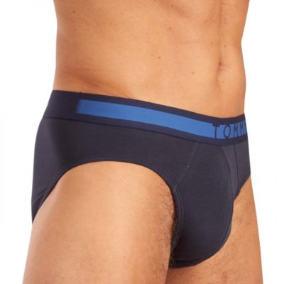 20. Tommy Hilfiger Brief M UM0UM01227