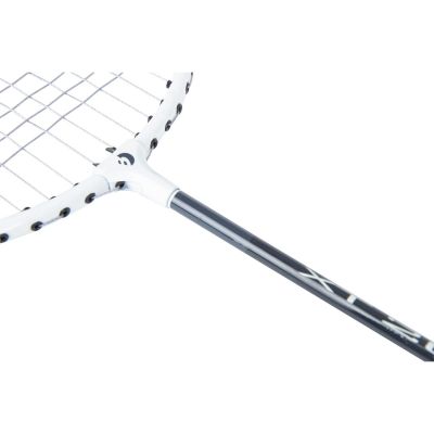 8. BEST SPORTING 200XT BADMINTON RACKET