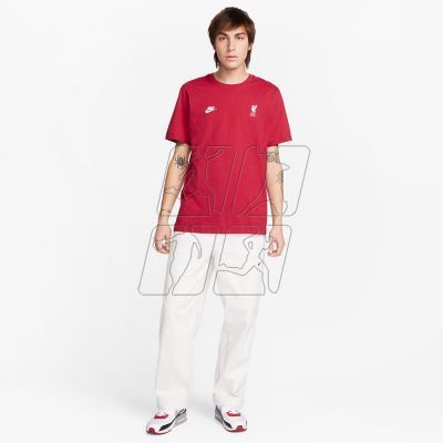 4. Nike Liverpool FC Club Essential Tee M FJ1706-608