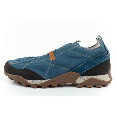 12. Aku Nativa Canvas Men's Hiking Shoes [646 016]