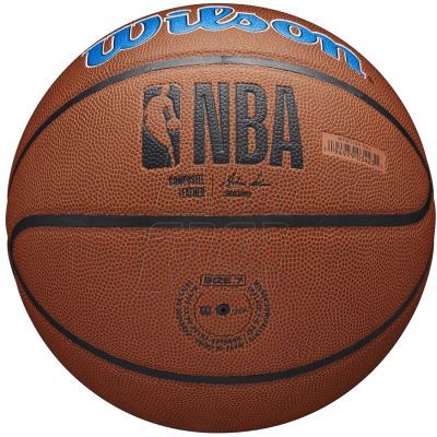 4. Wilson Team Alliance Dallas Mavericks Ball WTB3100XBDAL