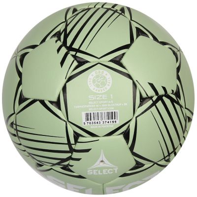 4. Select Play Handball 3890850551