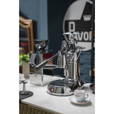 4. La Pavoni Milano Manual Lever Espresso Machine, Silver