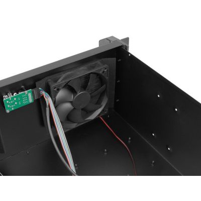 5. LANBERG SERVER CASE 19" 4U ATX 350/10 SC01-3