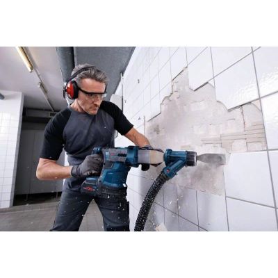5. BOSCH. SDS+ HAMMER GBH 18V-34 CF 5.8J 2xPC8.0Ah + HANDLE 13mm CASE
