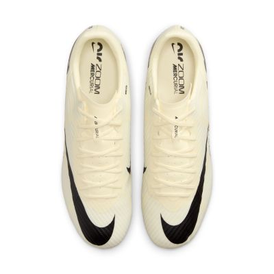3. Nike Mercurial Vapor 15 Academy FG M DJ5631-700 football boots