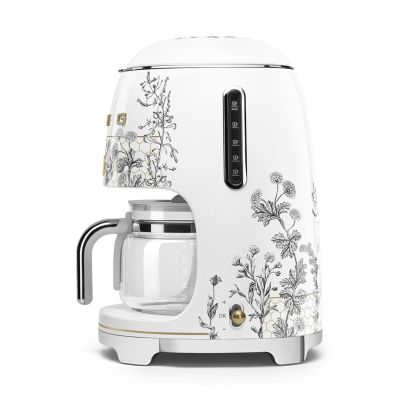 23. SMEG DCF02WHEU coffee machine