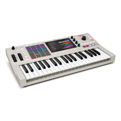 4. AKAI MPC KEY 37 GEN2 - Workstation
