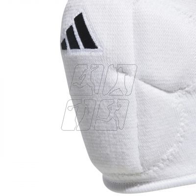 2. Adidas 5 Inch KP Jr IW1501 knee pads