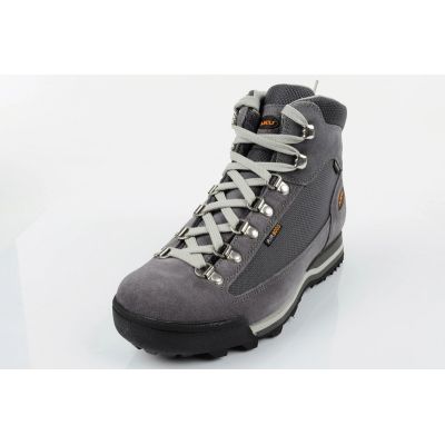 15. Aku Ultralight W 36510415 trekking shoes