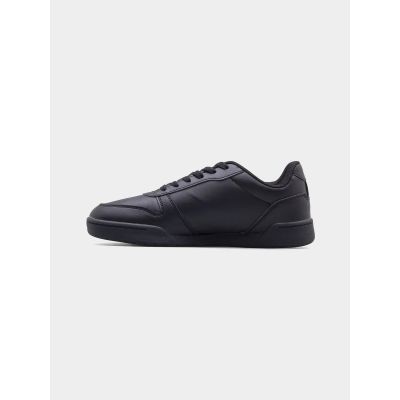 6. Lotto Titanis OC Shoes 2400240U-1119