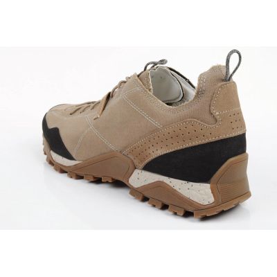 5. Aku Selvatica men's trekking shoes