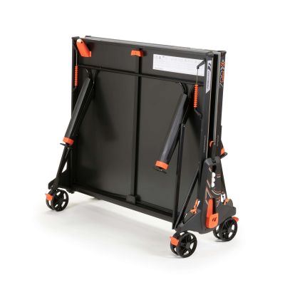 3. Cornilleau 700x outdoor table tennis table