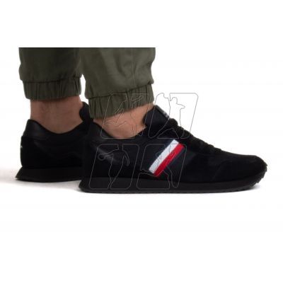 3. Tommy Hilfiger Runner Evo Mix M shoes FM0FM04699 BDS