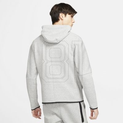 10. Nike Sportswear Tech Fleece M DD4688-010 sweatshirt