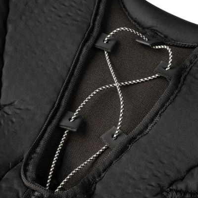 4. Bauer Vapor Fly-W Woman Hockey Shoulder Pads