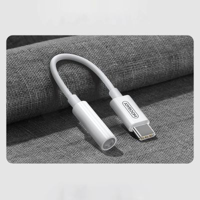 2. Joyroom SH-C1 headphone mini jack 3.5 mm (female) / USB-C (male) adapter - white