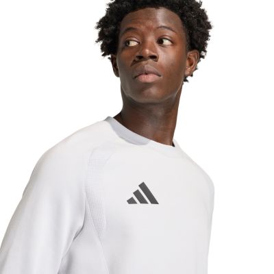 4. Men's adidas Tiro 26 Travel Crew sweatshirt white KD3323