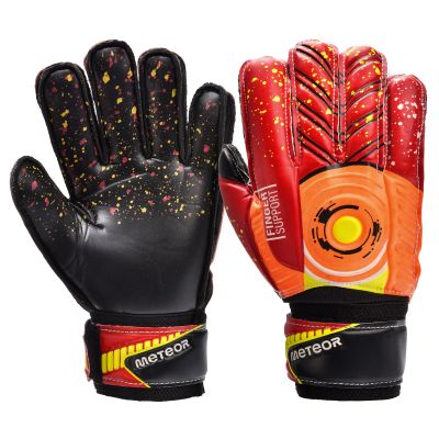 61. Meteor Defense Goalkeeper Gloves 03813-03818