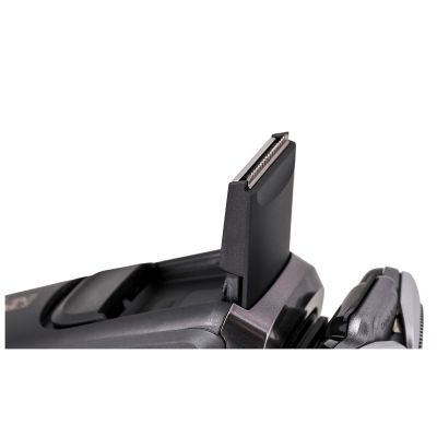 7. PHILIPS Shaver i9000 Series Shaver X9002/10