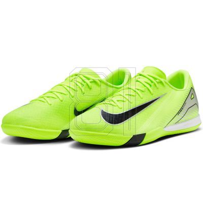 3. Nike Zoom Mercurial Vapor 16 Academy IC M FQ8434-700 football boots
