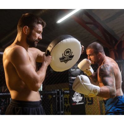 5. Round and lightweight training shield | TO-White