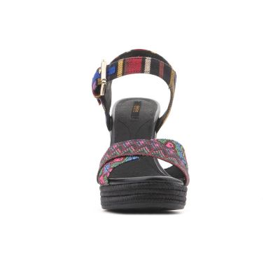 7. Geox W D82P6G 000AW C0042 wedge shoes
