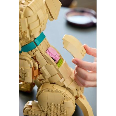 14. LEGO 11384 Icons - Golden Retriever Puppy