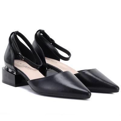 3. Women's black block heel pumps with strap Vinceza 62278