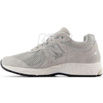 2. New Balance unisex M2002WD shoes