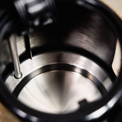 7. ELDOM ELLI KETTLE, CAPACITY 1.7 L, POWER 2200 W, BLACK, STRIP