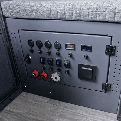 8. OFFLANDER CAMPER CONSTRUCTION DUNA S