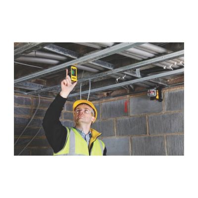 4. DeWalt DE0892-XJ 50m Laser Beam Detector