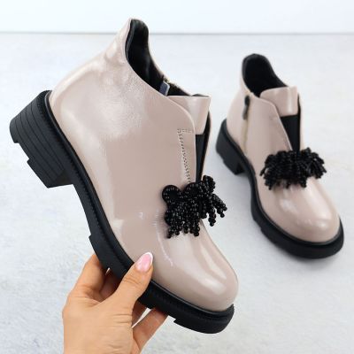 2. Women's leather ankle boots with decoration, patent beige Filippo DBT6370